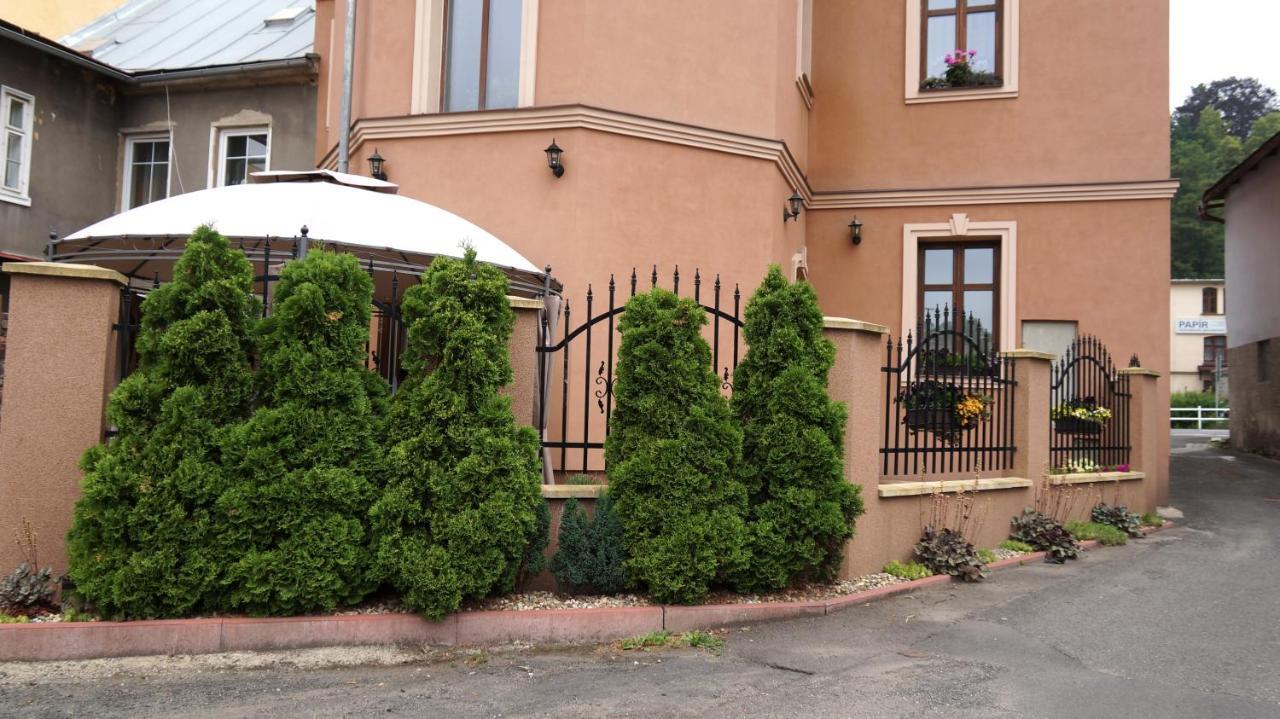 Ferienwohnung U Salonu Virginia Česká Kamenice Exterior foto
